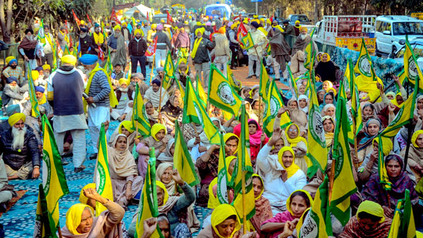 Farmers protest 2024: Police barricading at Ghazipur border