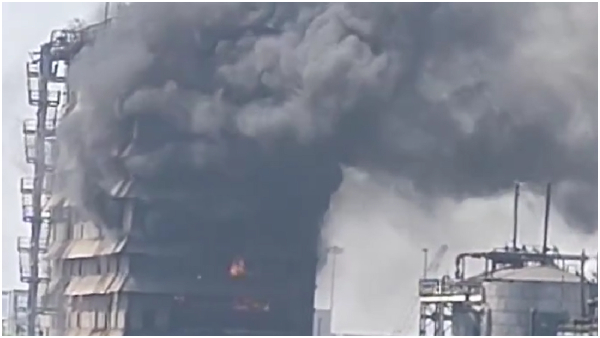 Fire accident in Visakhapatnam steel plant: Heavy property damage!! Fire accident in Visakhapatnam steel plant: Heavy property damage!!