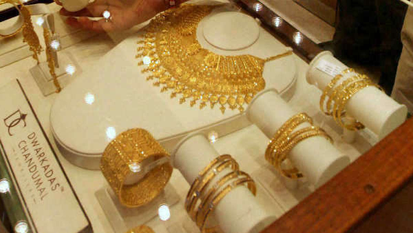 Bengaluru court fixes date for Tamil Nadu government to seize Jayalalithaas gold jewellery