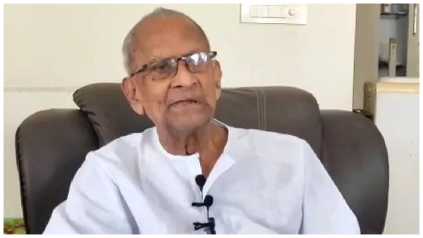 Chegondi Harirama Jogaiah suggested Lok Sabha seats to Pawan Kalyan Chegondi Harirama Jogaiah suggested Lok Sabha seats to Pawan Kalyan