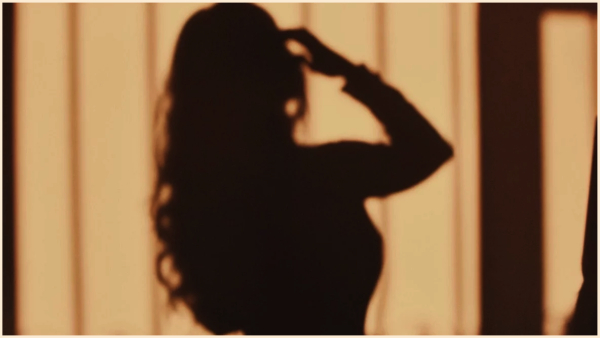 Star actress staying away from her husband