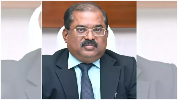 Rtd IAS Intiyaz joins in YSRCP, to contest from Kurnool Assembly