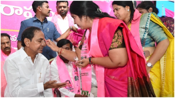 KCR announced a Public meeting to be held at Nalgonda on Feb 13