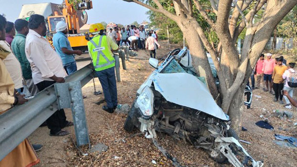 car accident in Mahabubnagar: three dead including Pyapili SI