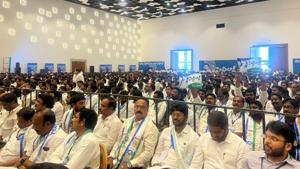ys jagan key suggestions to ysrcps booth level leaders in mangalagiri meet