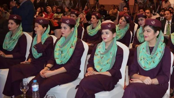Air hostesses from Pakistan are disappearing in Canada Air hostesses from Pakistan are disappearing in Canada