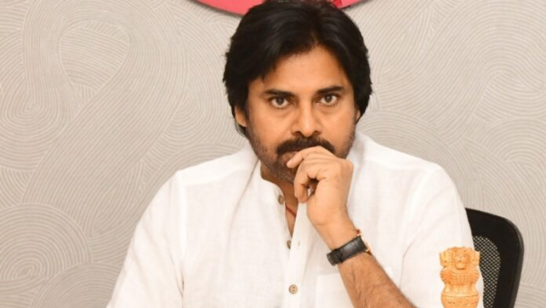 Guntur Court issue notice to Pawan Kalyan