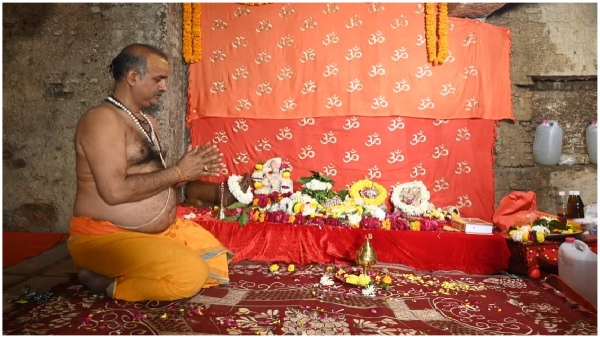 The Puja started at the basement of the Gyanvyapi Masjid