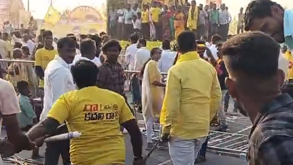 Clash broke out between TDP and its alliance party Janasena workers