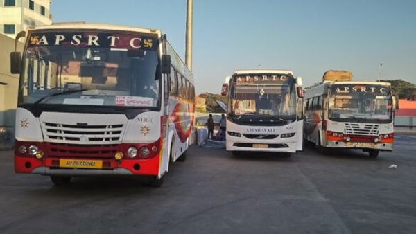 10 percent discount on Lahari AC sleeper and AC sleeper cum seater buses