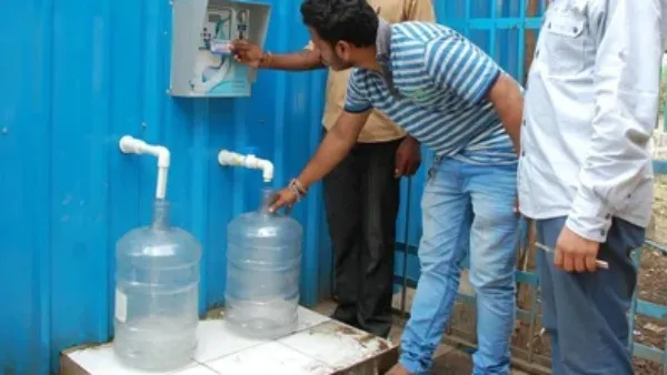 In Bengaluru RO plants only one can of drinking water is given to each person