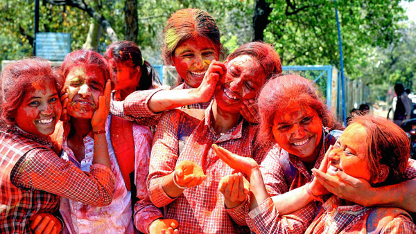 Double Gajakesari Yoga after Holi Dhanalakshmi blessings for these zodiac signs