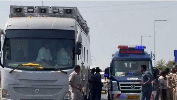 Jagan gave way for the ambulance to go