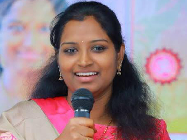 Dr Kadiyam Kavya set to contest from Warangal Lok Sabha 2024 as BRS candidate Dr Kadiyam Kavya set to contest from Warangal Lok Sabha 2024 as BRS candidate