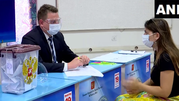 Kerala holds voting for Russian presidential elections in tiruvanantapuram