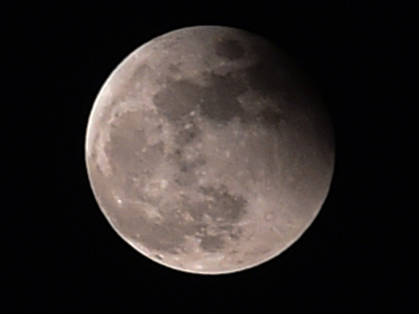 The first lunar eclipse on Holi these zodiac signs are lucky