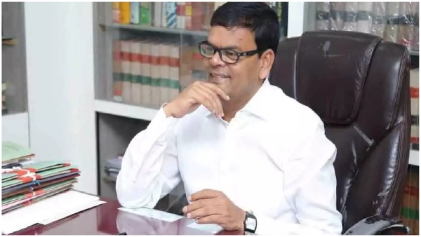 BRS MLA Kalreu Venkatesth likely to join in Congress disucssion with party key leaders BRS MLA Kalreu Venkatesth likely to join in Congress disucssion with party key leaders