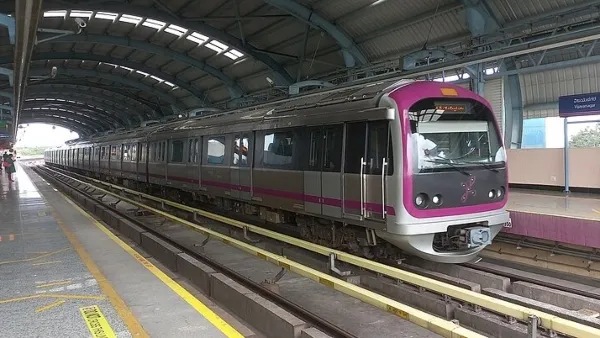 Man commits suicide by jumping on Bengaluru Metro train tracks
