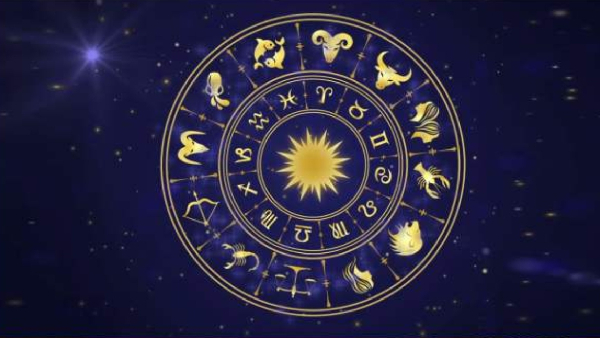 Horoscope today Holi with Lunar Eclipse These zodiac signs will hear good news
