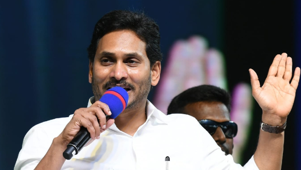 Sajjala Ramakrishna Reddy released YS Jagan s bus yatra schedule