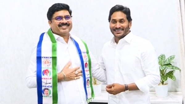 Janasena leader Nowdu Venkata Ramana joins in YSRCP