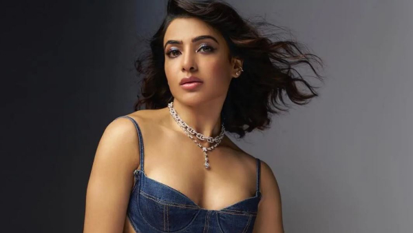 samantha misleading 33 million followers