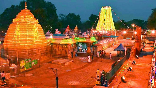 Maha shivratri 2024 Srisailam eye feast with floral decorations Good news for Mallanna devotees