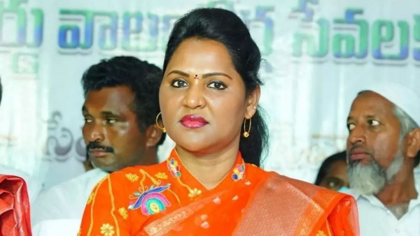 tadikonda mla undavalli sridevi political comments viral tadikonda mla undavalli sridevi political comments viral