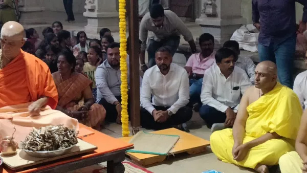 BJP MLA Vishwanath Reddy s son Alok says he is contesting for Chikkaballapuram Lok Sabha ticket