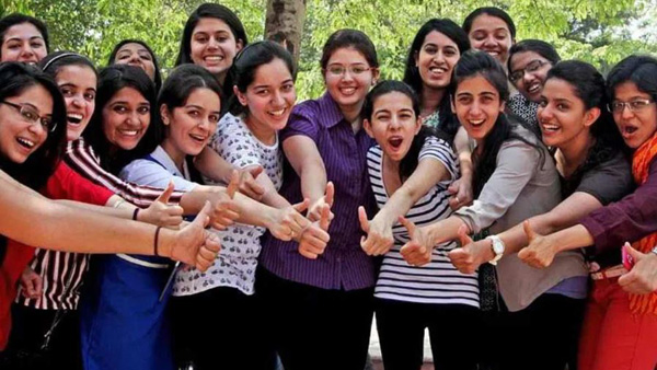 Delhi govt will be providing Rs 1000 per month to every woman aged 18 years and above