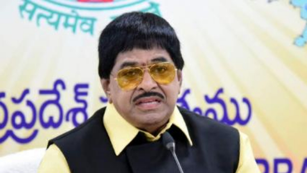 bjp leader ambika krishna shocking comments on Ap politics