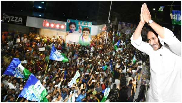 Talasila Raghuram Reveals YS Jagan bus Yatra Schedule and latest decisions after Attack