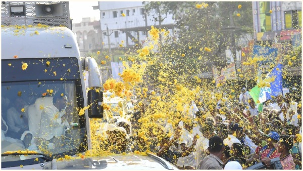 One day break for CM YS Jagan s Bus Yatra today