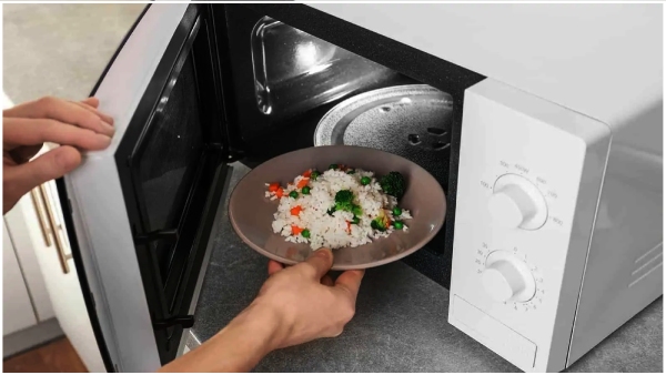 From tea to rice these foods that should not be reheated