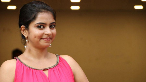 Actress gayatri rema talk about offers and commitment