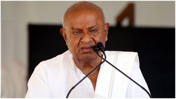 Former Prime Minister HD Deve Gowda expelled Hassan MP Prajwal from JDS party Former Prime Minister HD Deve Gowda expelled Hassan MP Prajwal from JDS party
