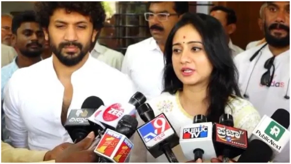 Kannada actress Harshika and Bhuvan meet Union Minister Plahlad Joshi