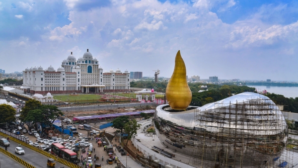 BJP and Congress want to declare Hyderabad as Union territory says KTR