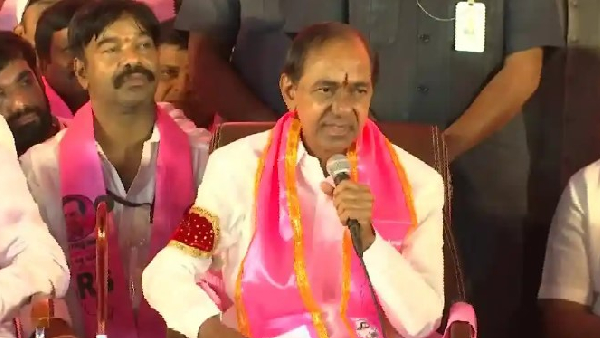 KCR hits out at congress party in BRS Praja Ashirvada Sabha Chevella KCR hits out at congress party in BRS Praja Ashirvada Sabha Chevella