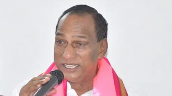 KTR reveal the strategy of Ex minister mallareddy on etela rajender winning comments