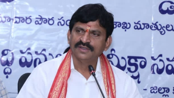 Chennai Customs has issued a summons to son of a Telangana Minister Ponguleti Srinivasa Reddy