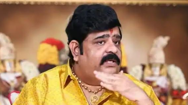 famous astrologer venu swamy about mega family hero varun tej get divorce