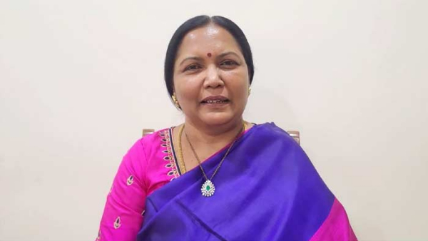 Ex mla yamini bala quit from ysrcp