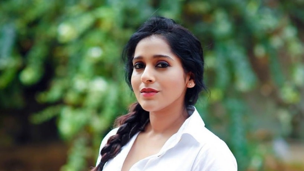 anchor rashmi reacts to the dog attack incident