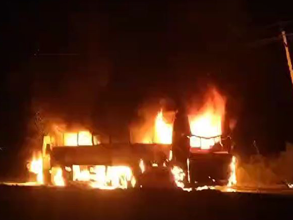 Six people charred to death at Chilakaluripeta in Andhra Pradesh