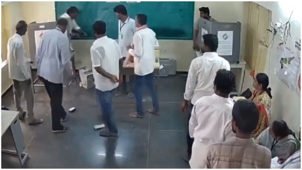 Another EVM vandalism video is going viral after Pinnelli ramakrishna reddy EVM vandalism video Another EVM vandalism video is going viral after Pinnelli ramakrishna reddy EVM vandalism video