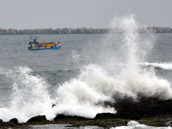 Cyclone Remal Deep Depression intensified into a Super Cyclone Kolkata airport to shutdown