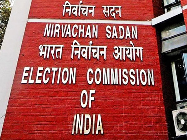 ec order bjp to stop communal speeches congress to stop remarks on constitution