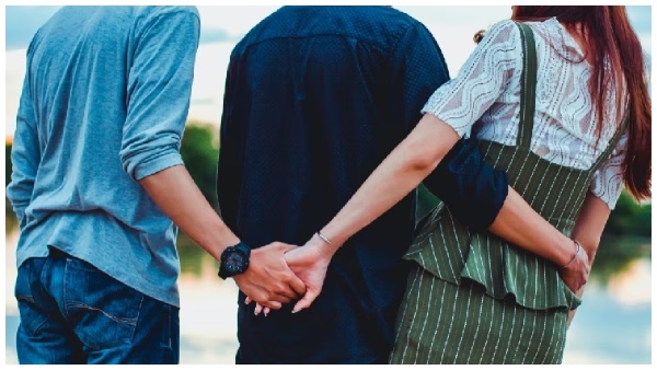 The boy friend of the woman who had an illicit relationship did not answer the door of the acid attack in Karnataka