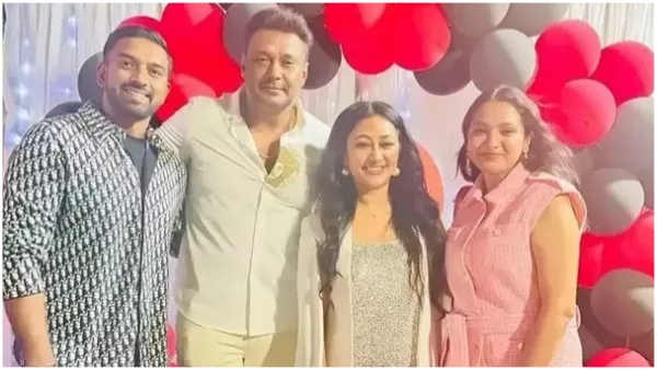 The star hero s wife Sandwood actress Pavitra is once again in a fight on social media